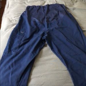 Wonder Wink maternity scrub pants- Navy